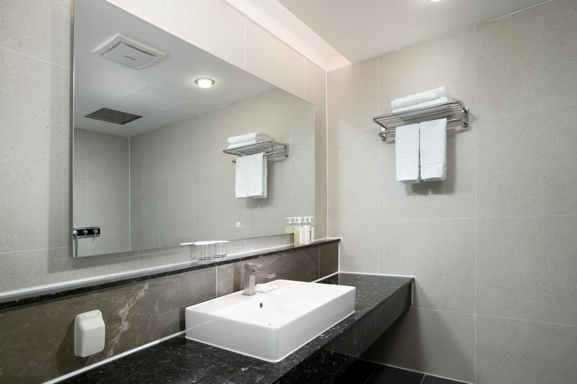 Hotel Solaire Порьон Екстер'єр фото