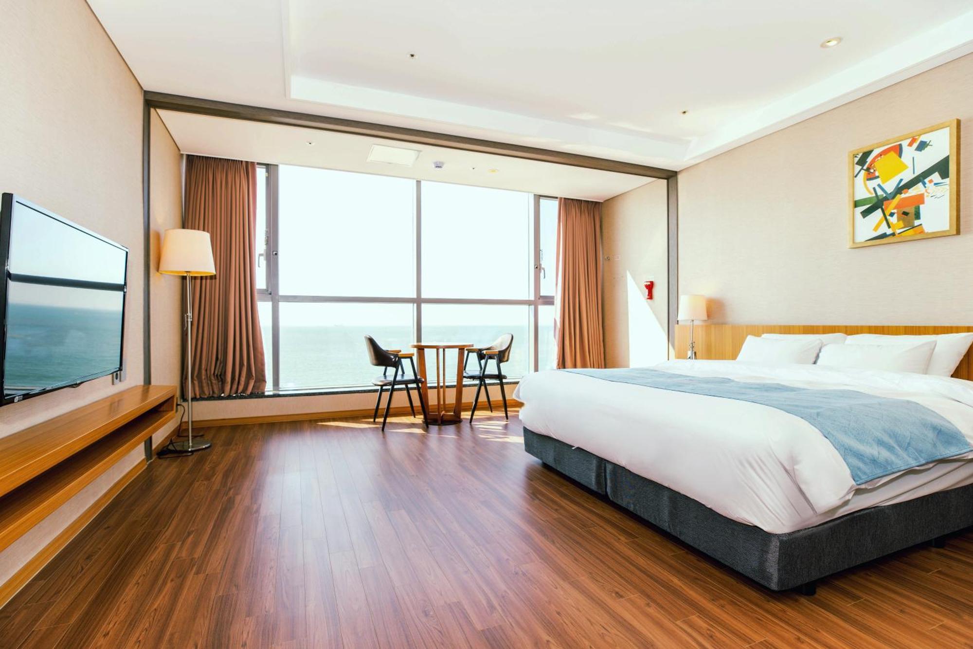Hotel Solaire Порьон Екстер'єр фото