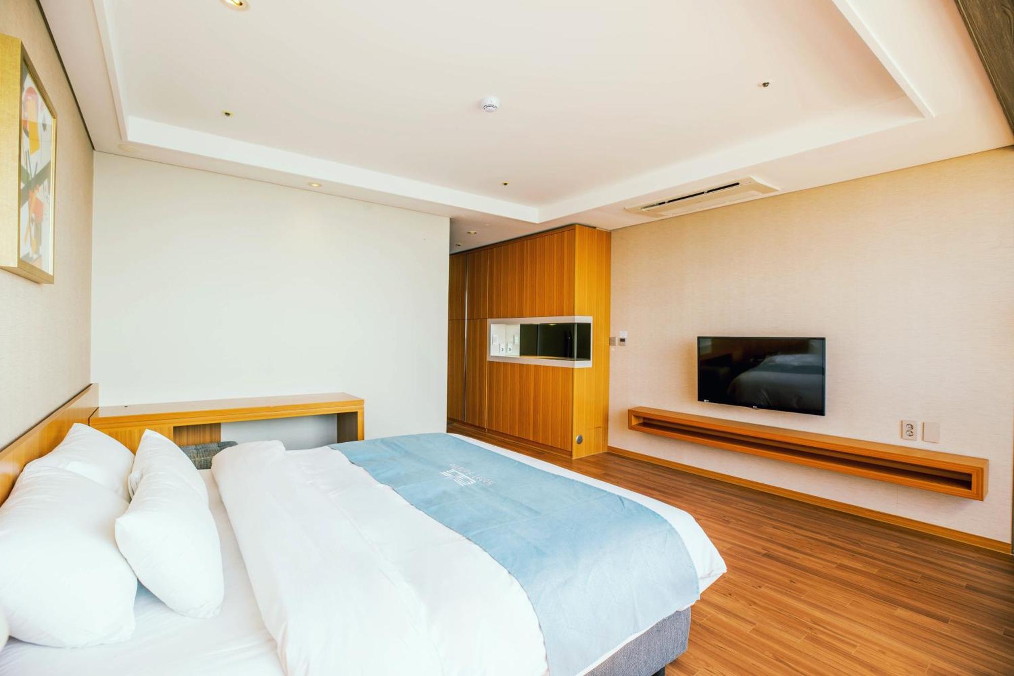 Hotel Solaire Порьон Екстер'єр фото
