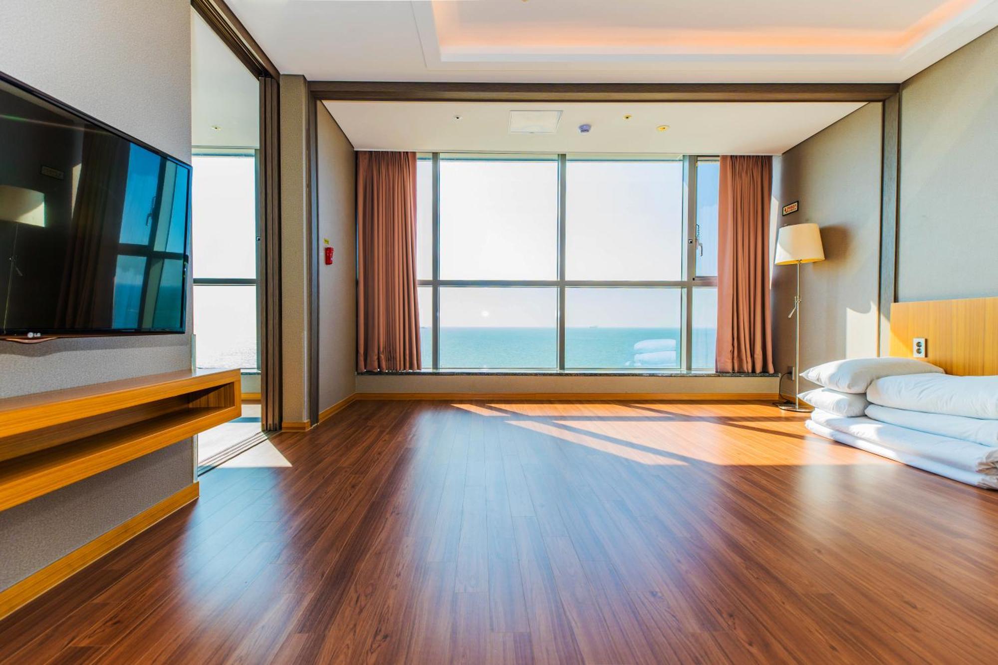 Hotel Solaire Порьон Екстер'єр фото